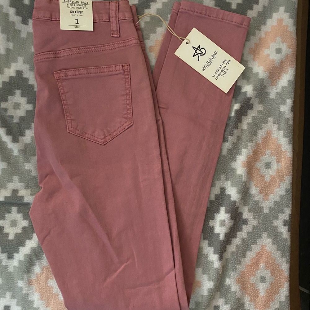 Women’s jeans